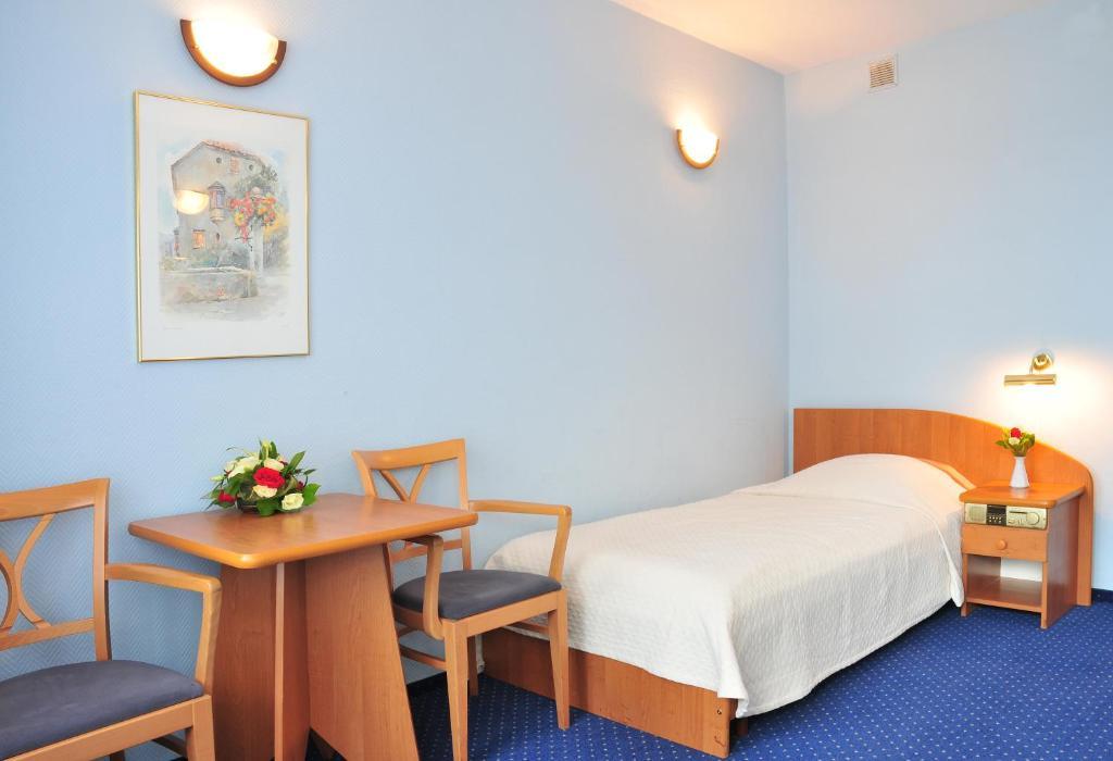 Hotel Wodnik Slok Ruang foto